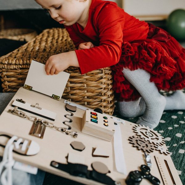 Activar Woobiboard Sensory Busy Board Wooden Toy - Image 3